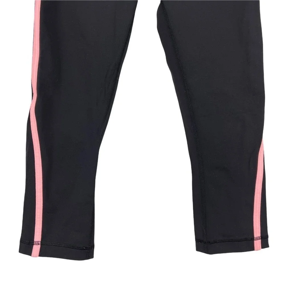 Lululemon Up The Pace Crop Black / Steep Stripe Bleached Coral Horizontal Size 2